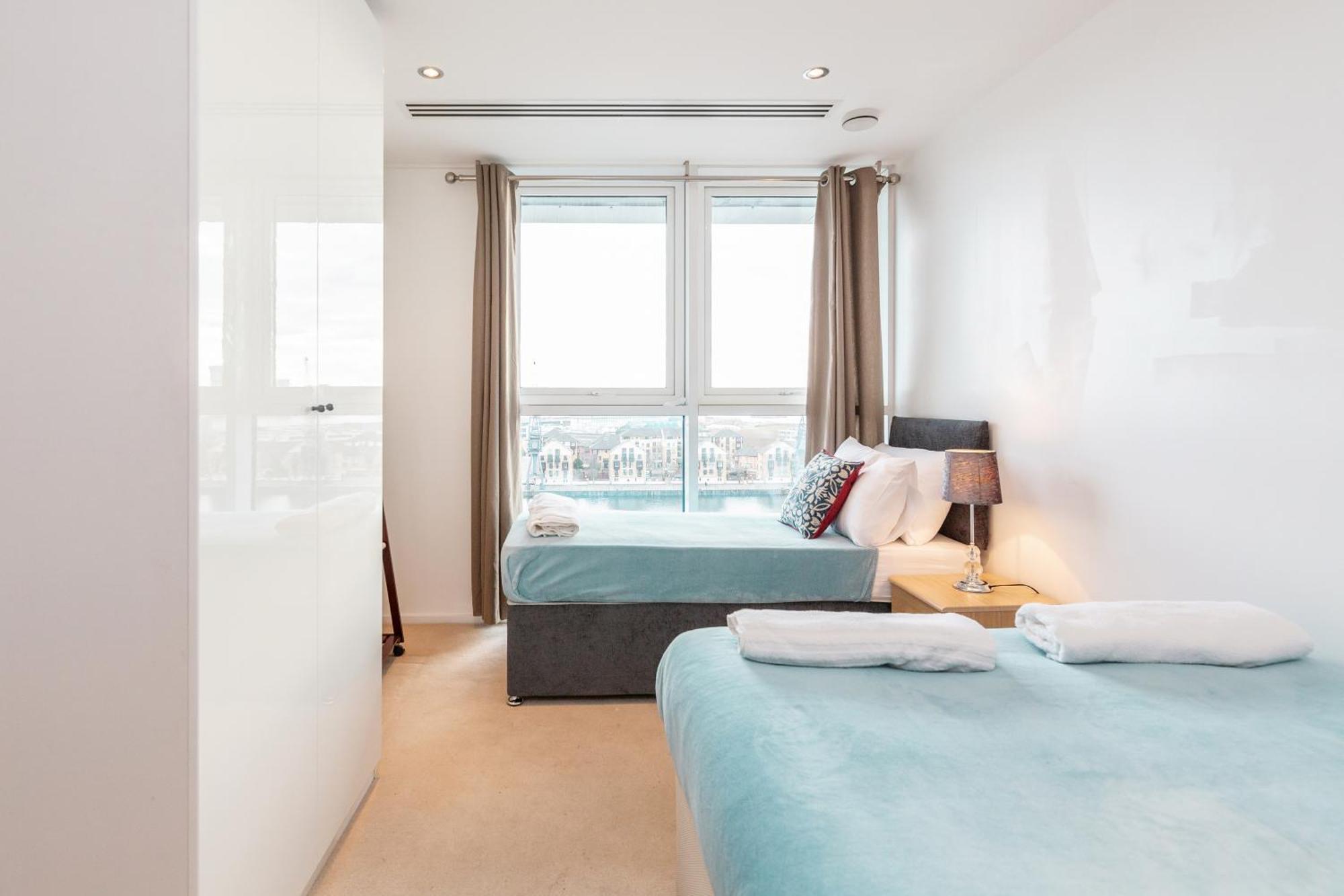 Excel Dock Apartments London Exterior photo