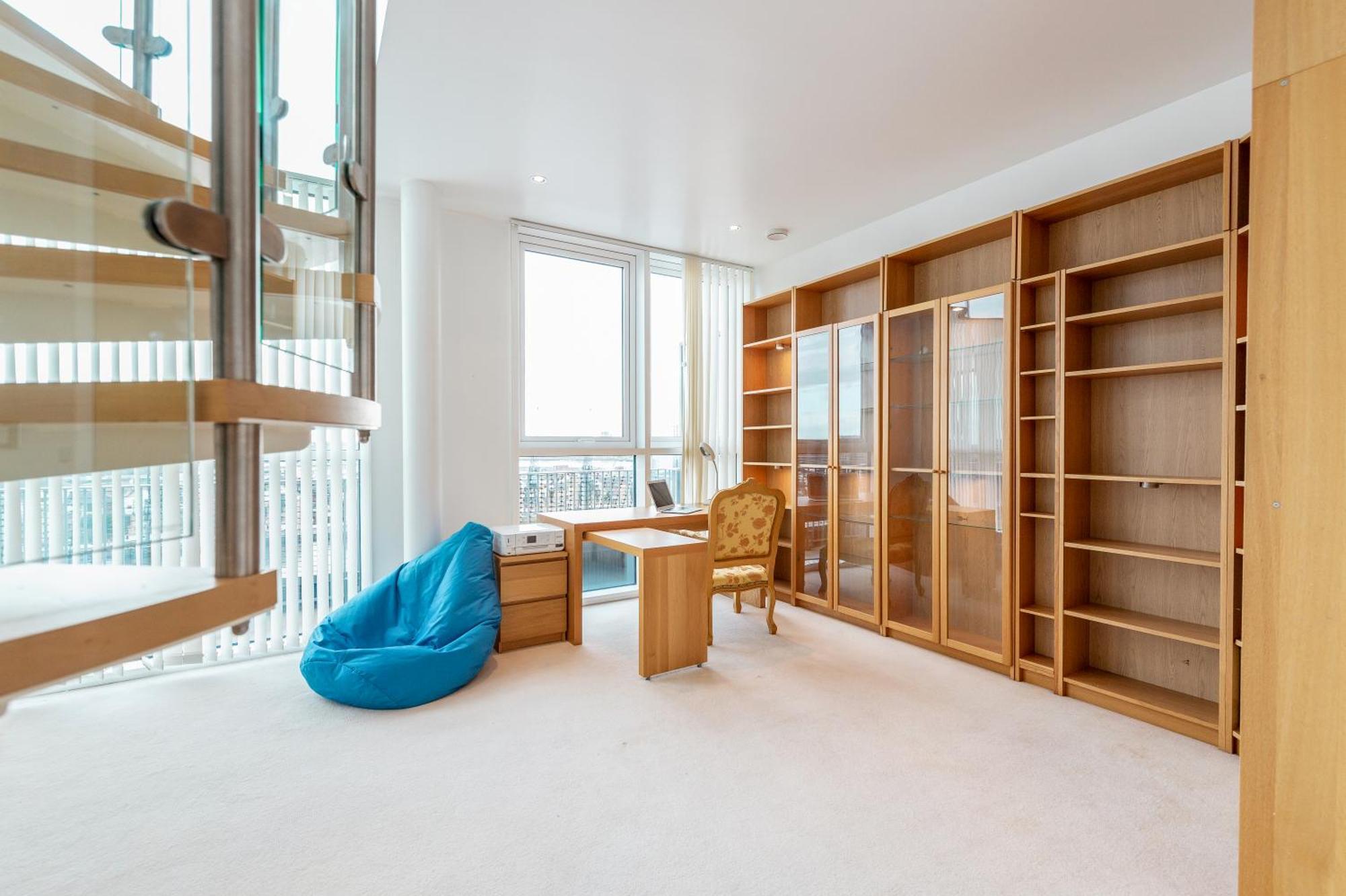 Excel Dock Apartments London Exterior photo